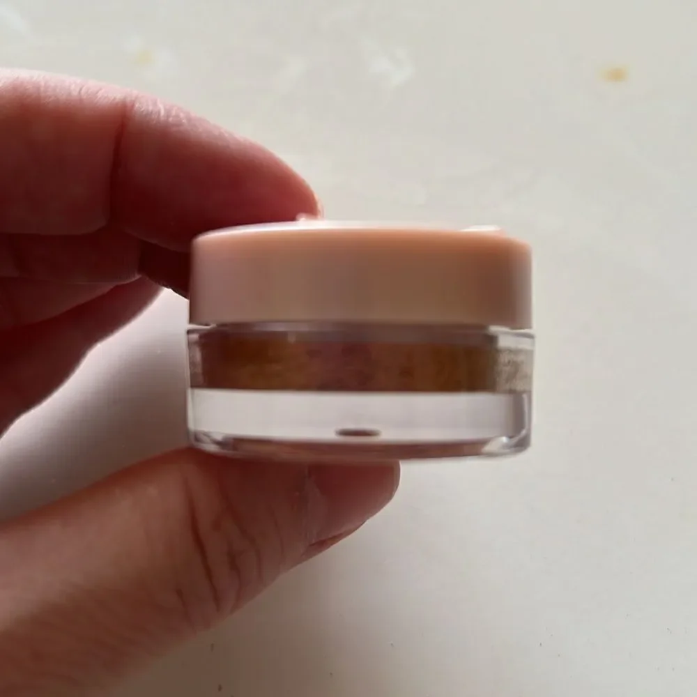 Jeffree Star Eye Gloss Frozen Fire